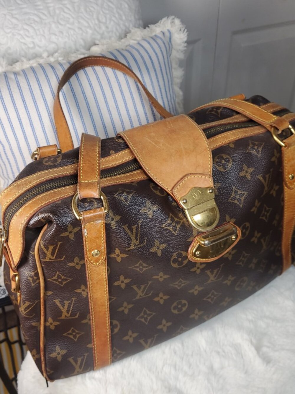 12. Louis Vuitton Monogram Shoulder Bag with Tan Shoulder Strap - Picture 2 of 16